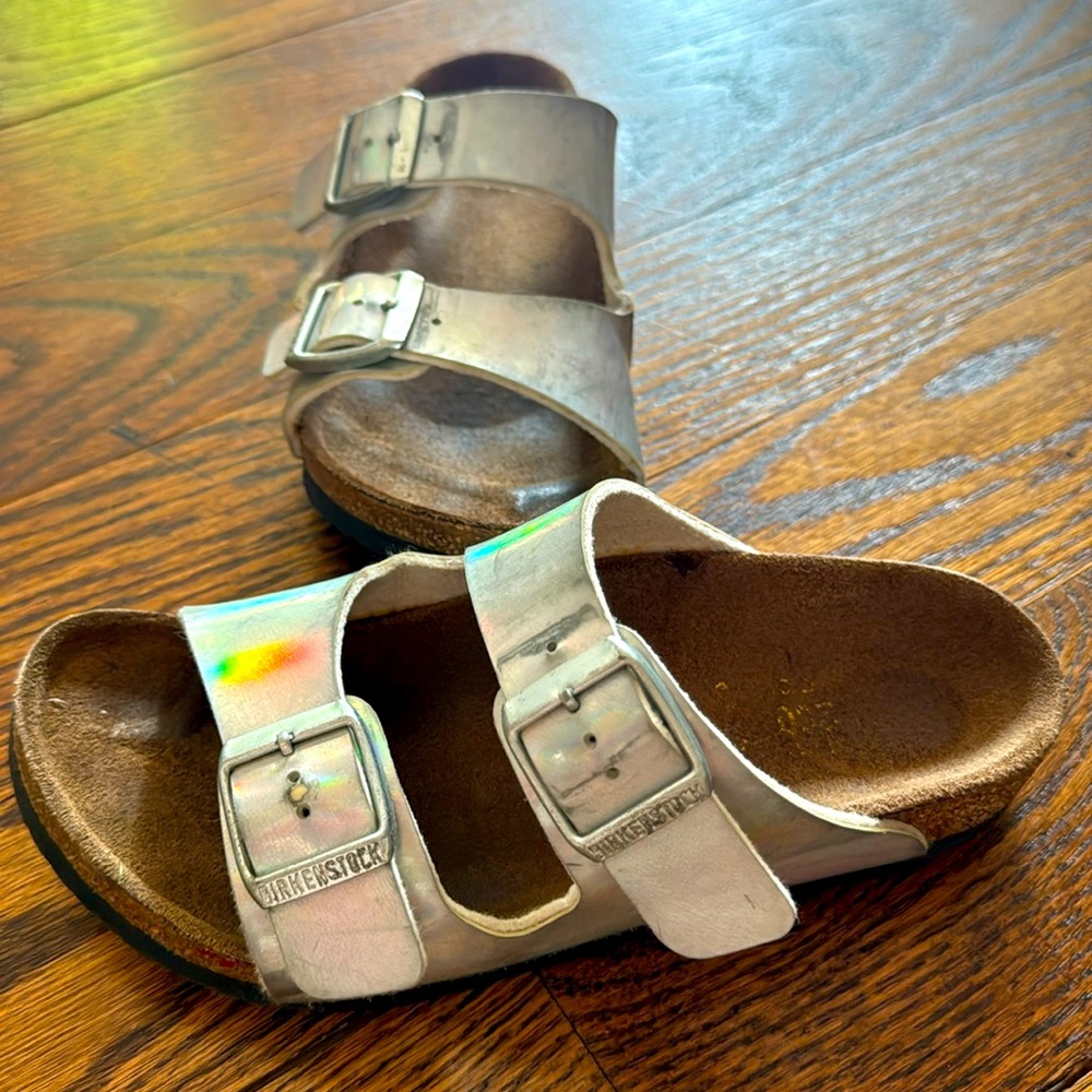Birkenstocks girls’ slide sandal